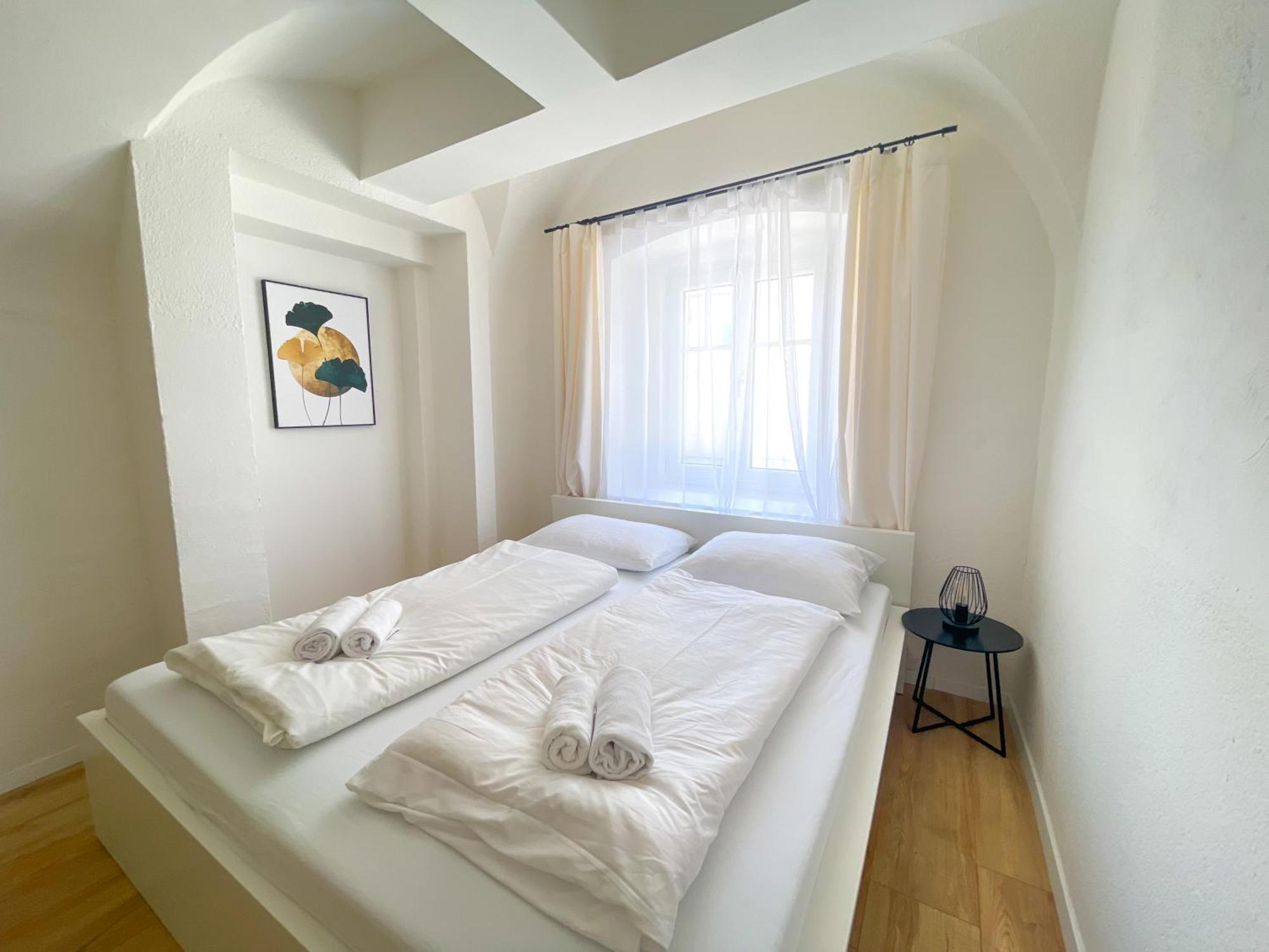 Contactless Self-Check-In - Stayhere Central City Suite 1 Graz Exterior foto